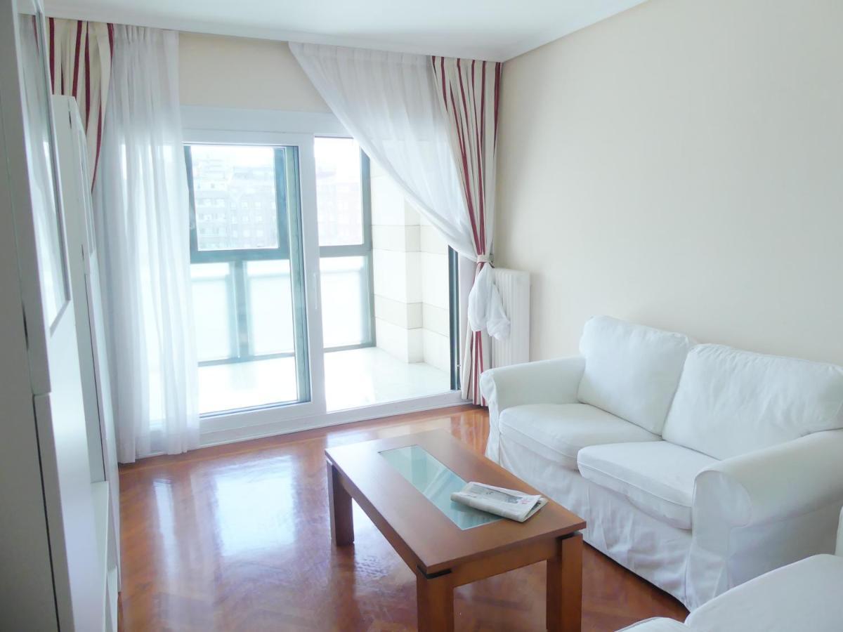Apartamento funcional y amplio en Calle San Juan Bosco Pamplona Exterior foto