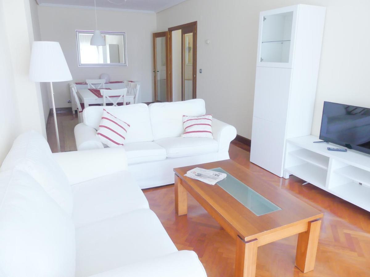 Apartamento funcional y amplio en Calle San Juan Bosco Pamplona Exterior foto