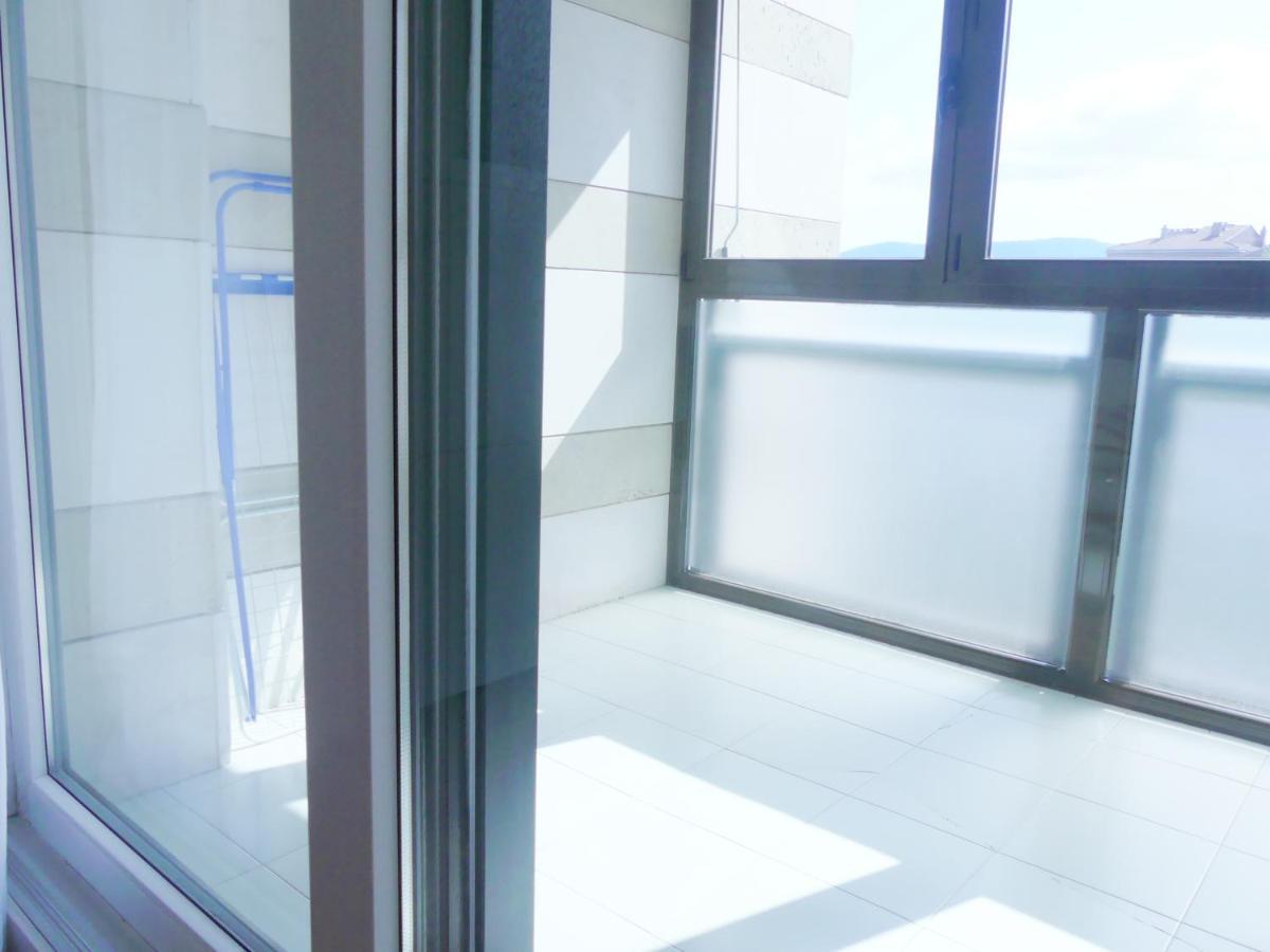 Apartamento funcional y amplio en Calle San Juan Bosco Pamplona Exterior foto